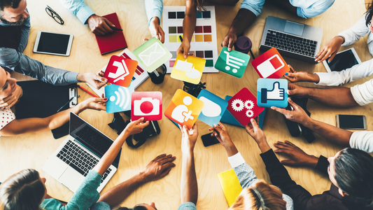 2025: The Year of Metal Business Cards